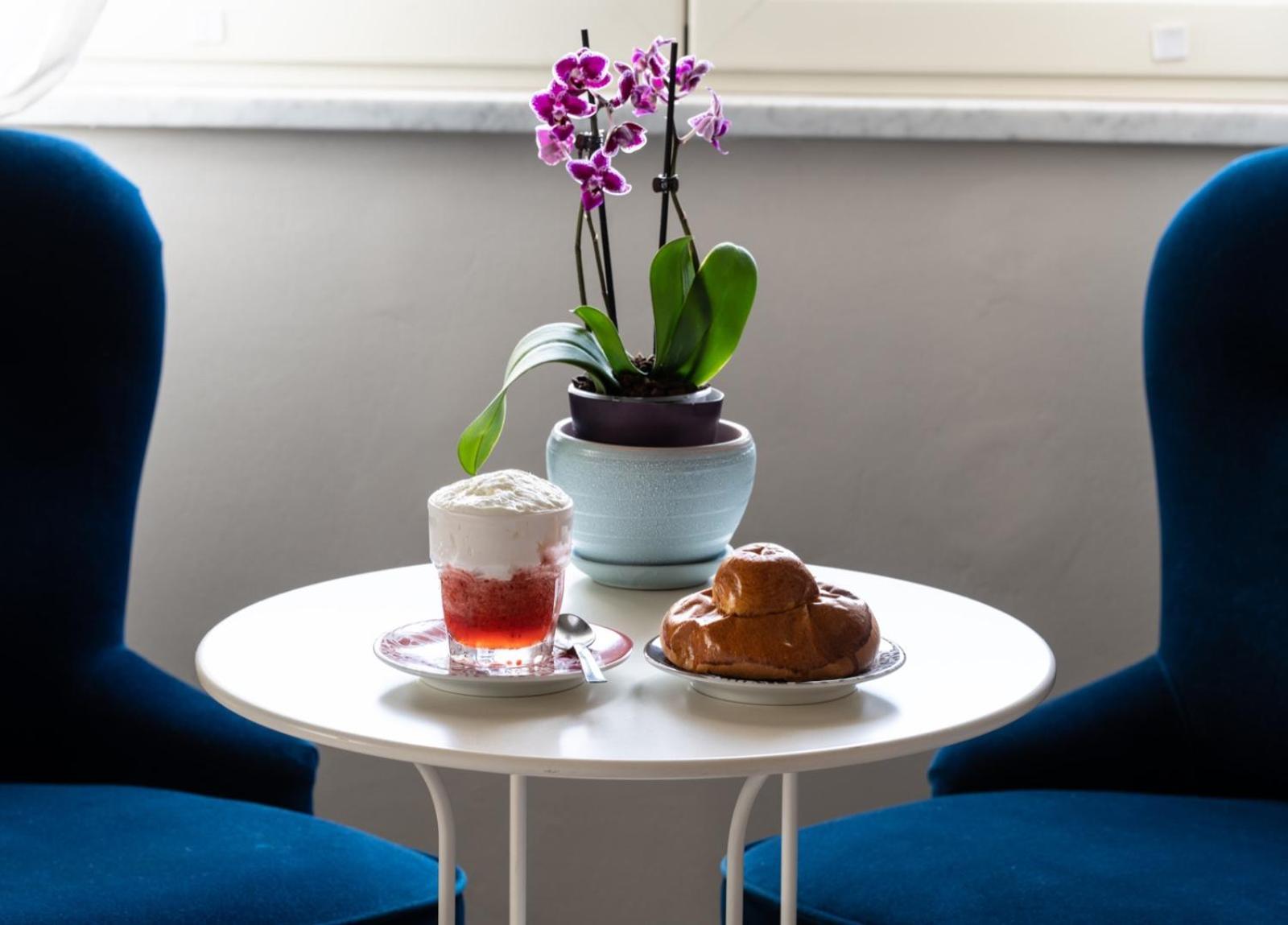 Conte Cavour Hotel เมสซีนา ภายนอก รูปภาพ