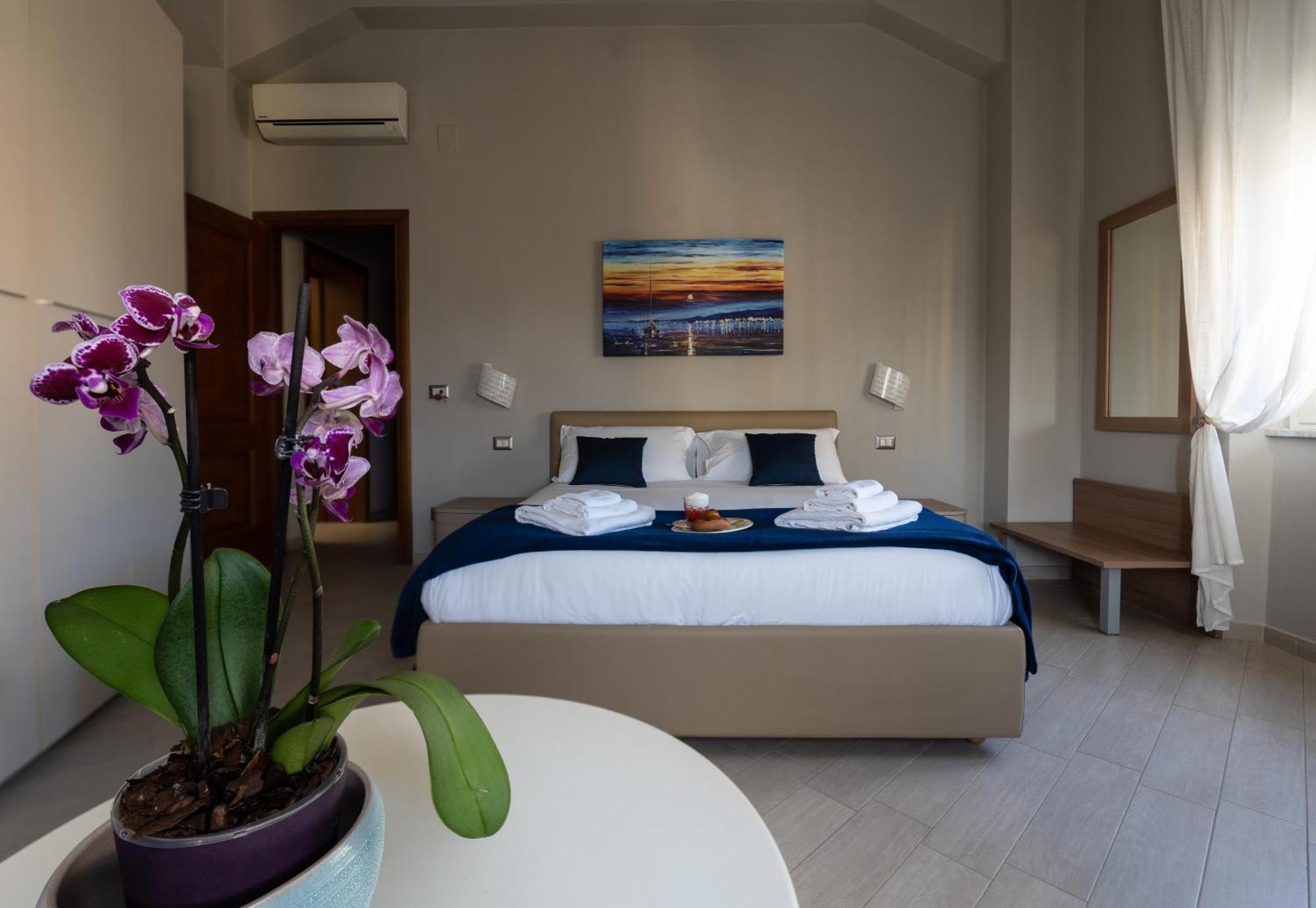 Conte Cavour Hotel เมสซีนา ภายนอก รูปภาพ